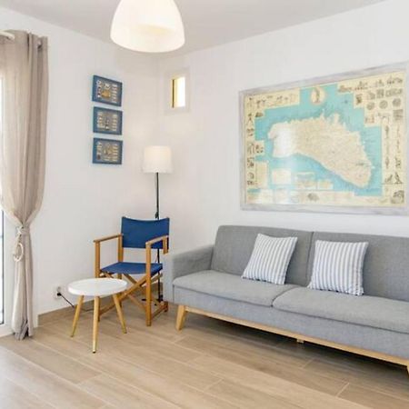 Fantástico apartamento en primera línea de mar en Menorca Es Grau Exterior foto